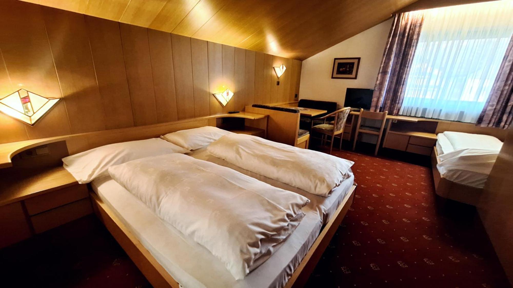 Hotel Hubertushof 维皮泰诺 外观 照片