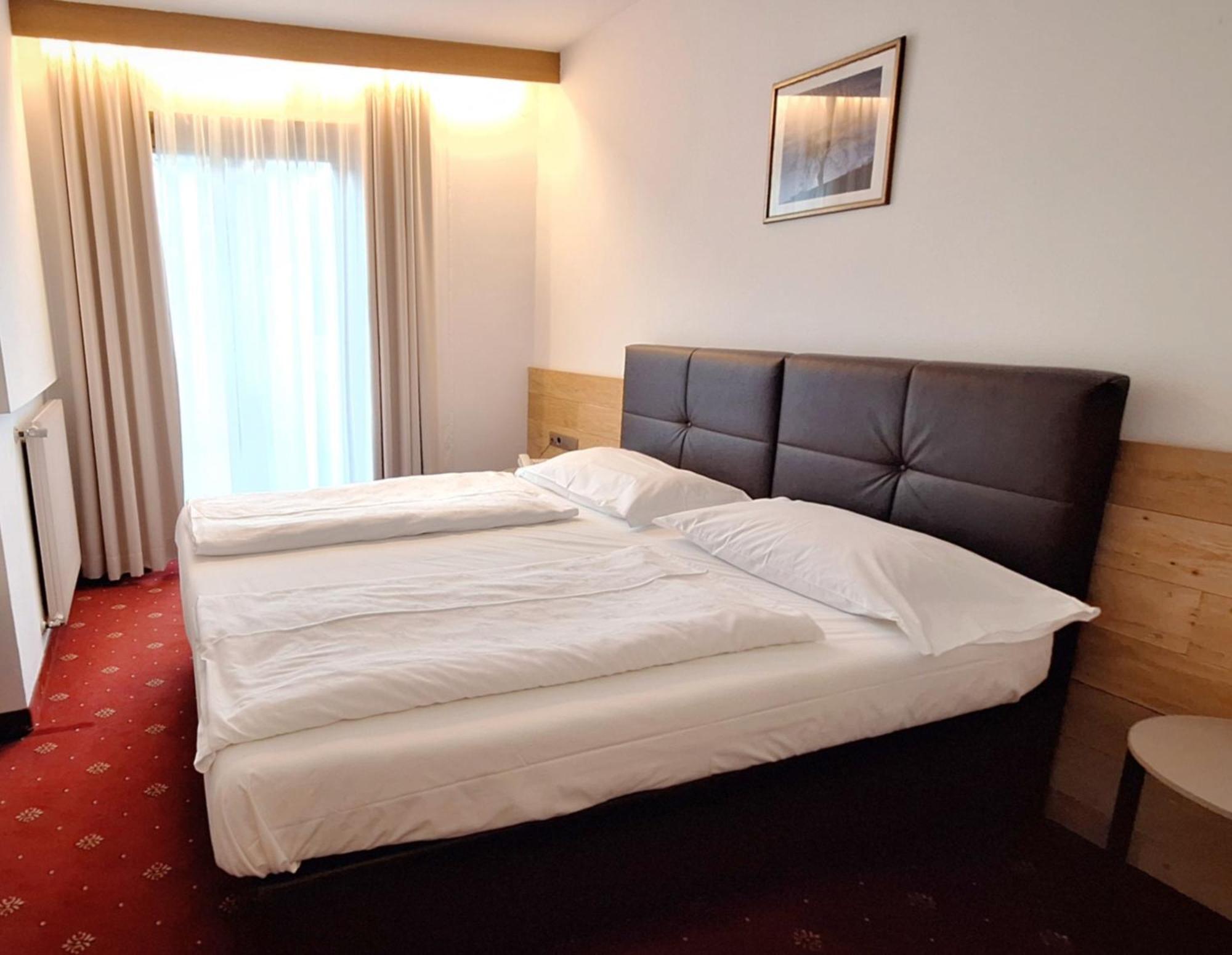 Hotel Hubertushof 维皮泰诺 外观 照片